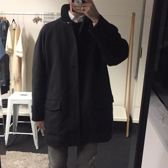 Burberry Overcoat - Picture 2 of 8